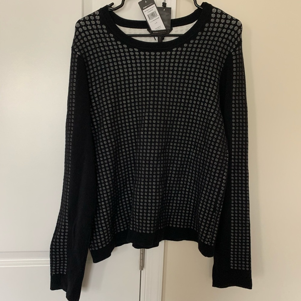 BCBG sweater